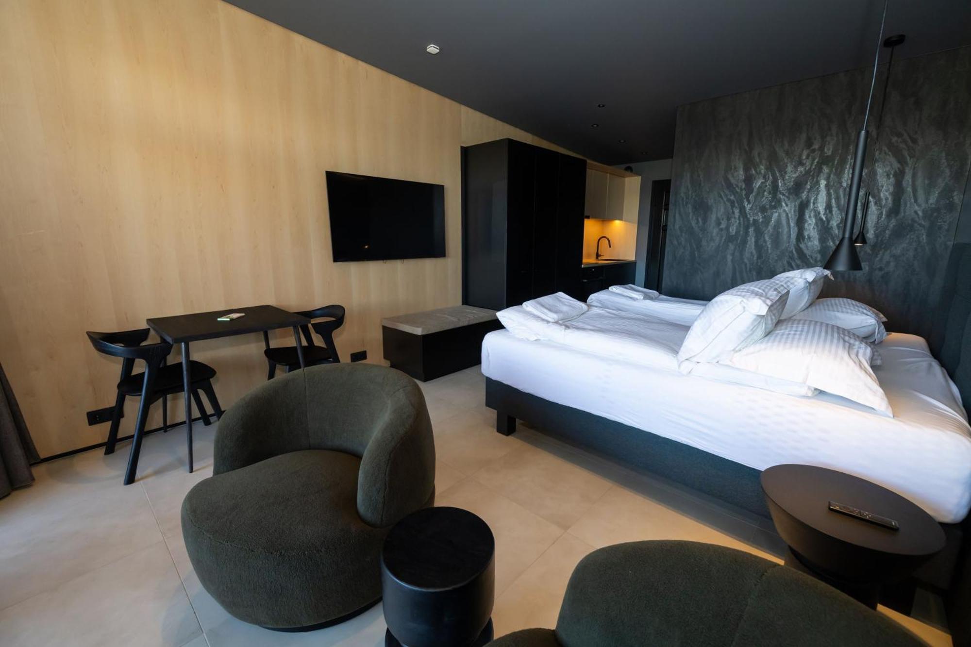 North Mountain View Suites Акурейри Екстериор снимка