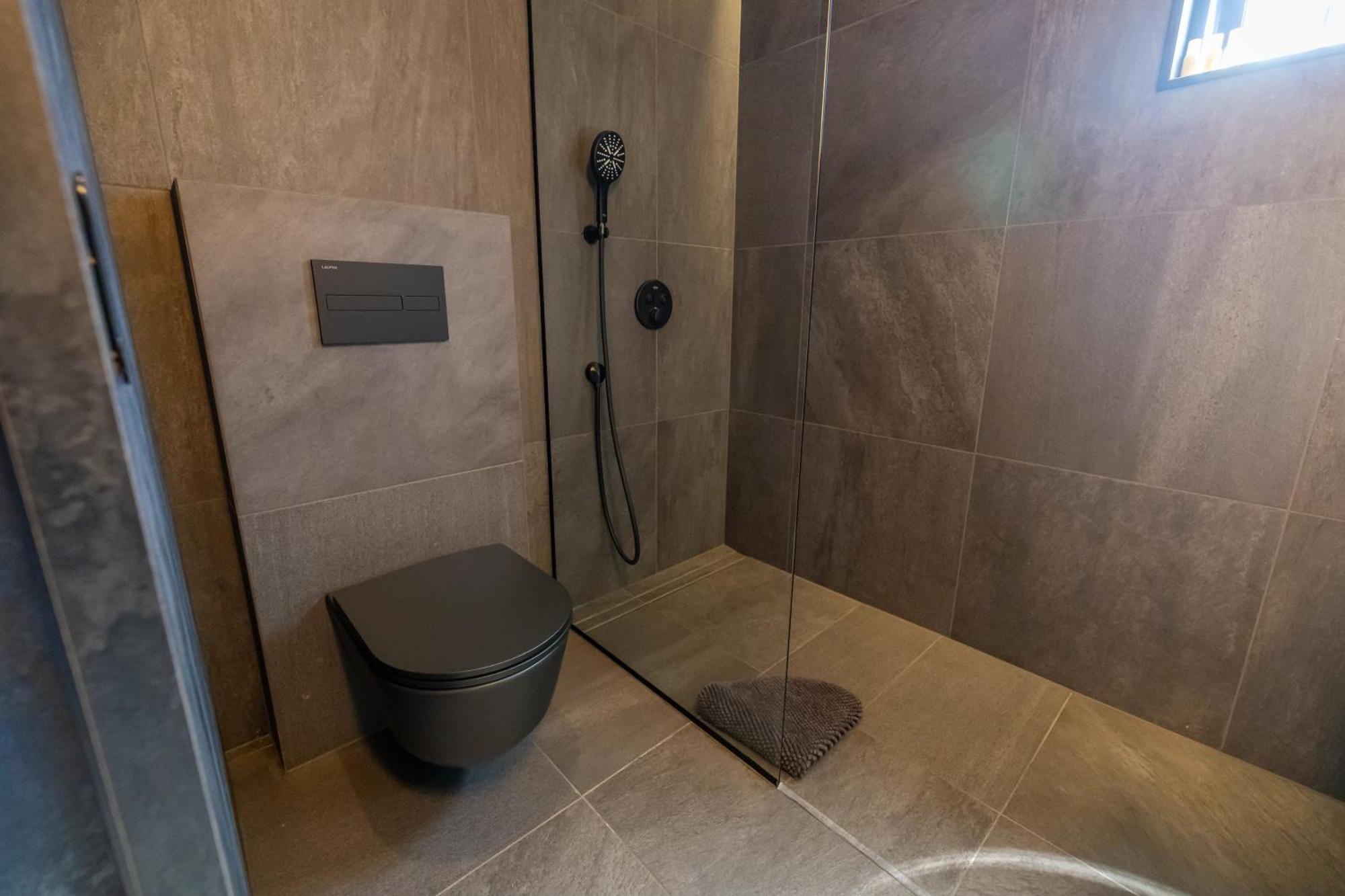 North Mountain View Suites Акурейри Екстериор снимка